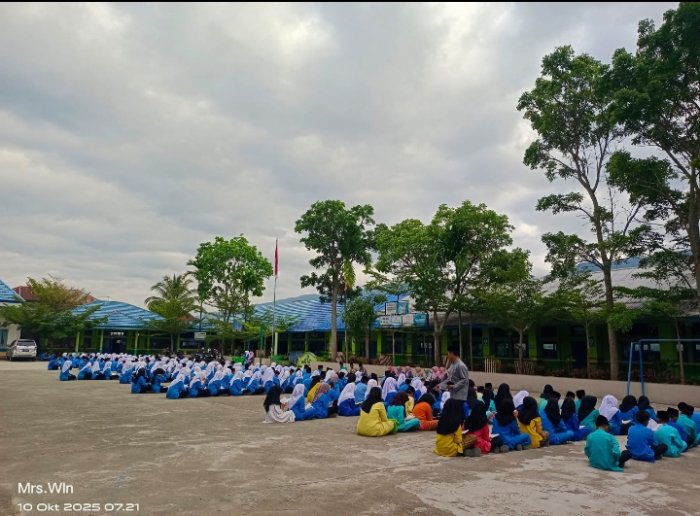 Membangun Spiritualitas, Mempererat Ukhuwah di Pengajian Pagi Jumat MTsN 2 Kerinci
