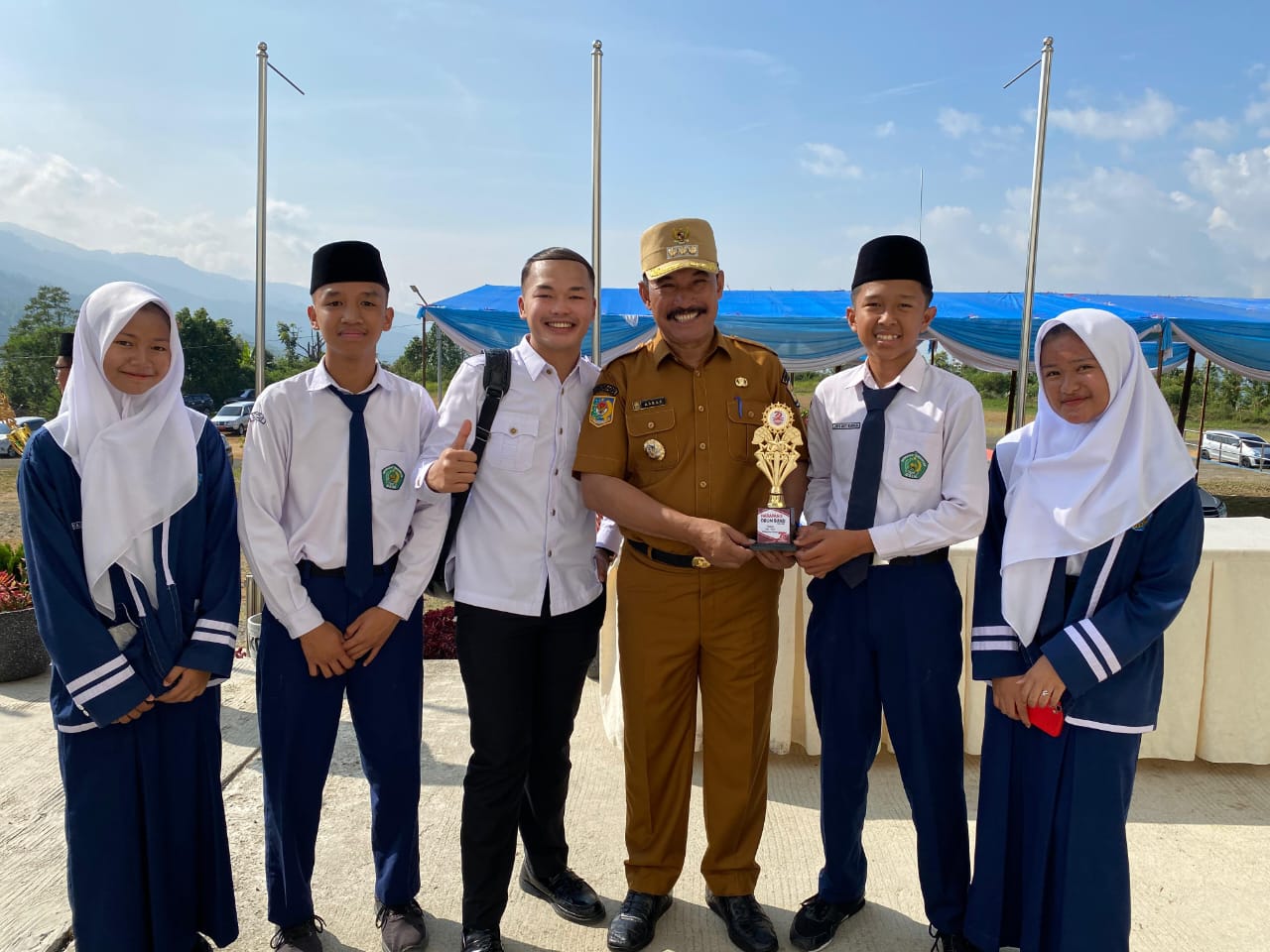 MTsN 2 Kerinci Raih Juara dalam Lomba DrumBand Tingkat Kabupaten Kerinci pada Peringatan HUT RI ke-79