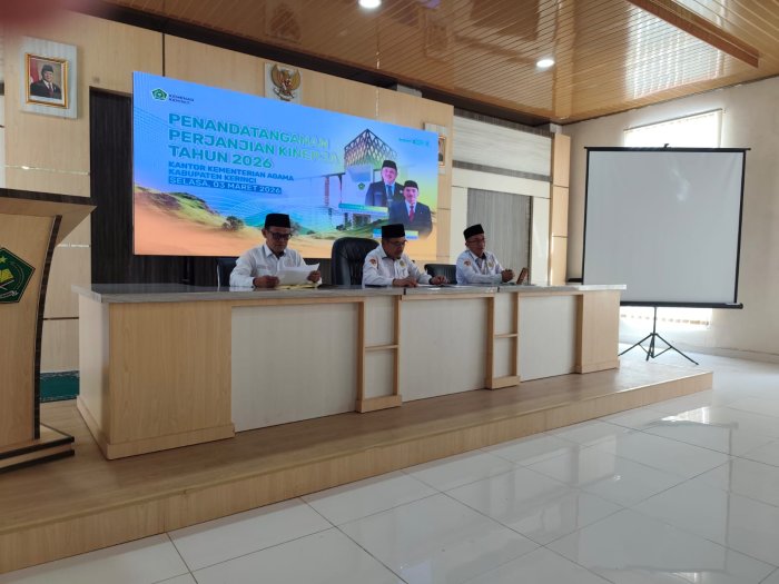 Komitmen Kuat Tahun 2026!Kepala MTsN 2 Kerinci Hadiri Penandatanganan Perjanjian Kinerja Tahun 2026 di Kemenag Kerinci Komitmen Kuat Tahun 2026!Kepala MTsN 2 Kerinci Hadiri Penandatanganan Perjanjian Kinerja Tahun 2026 di Kemenag Kerinci